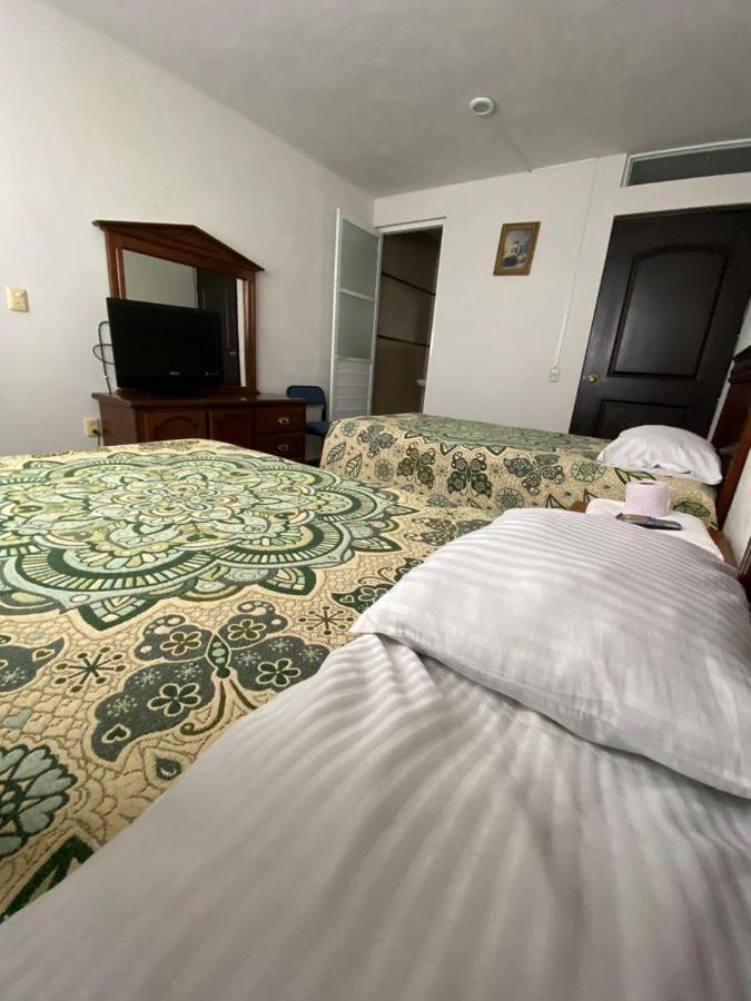 Hotel Posada De Belen Морелія Екстер'єр фото
