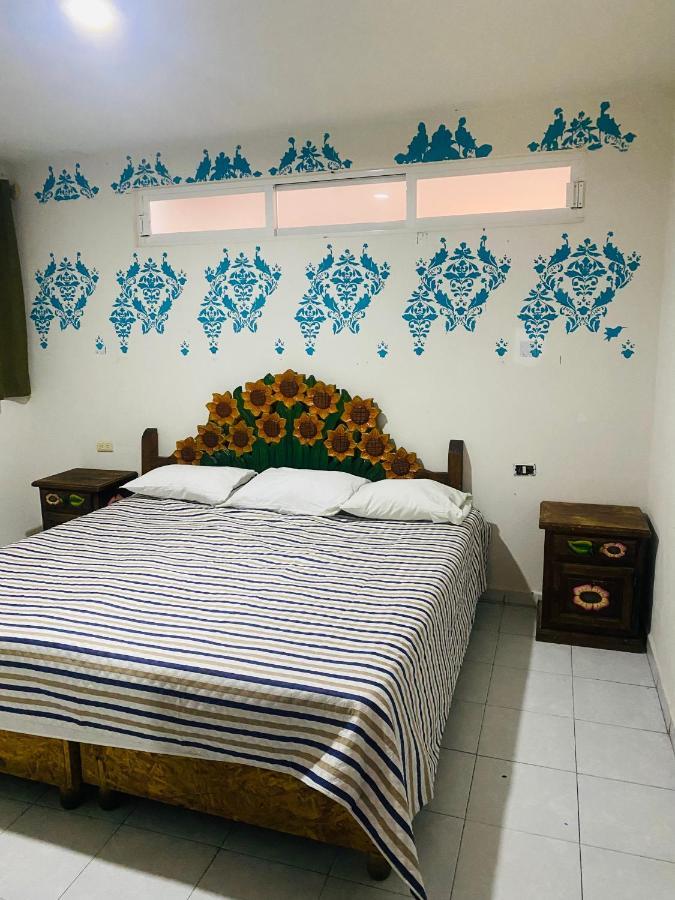 Hotel Posada De Belen Морелія Екстер'єр фото